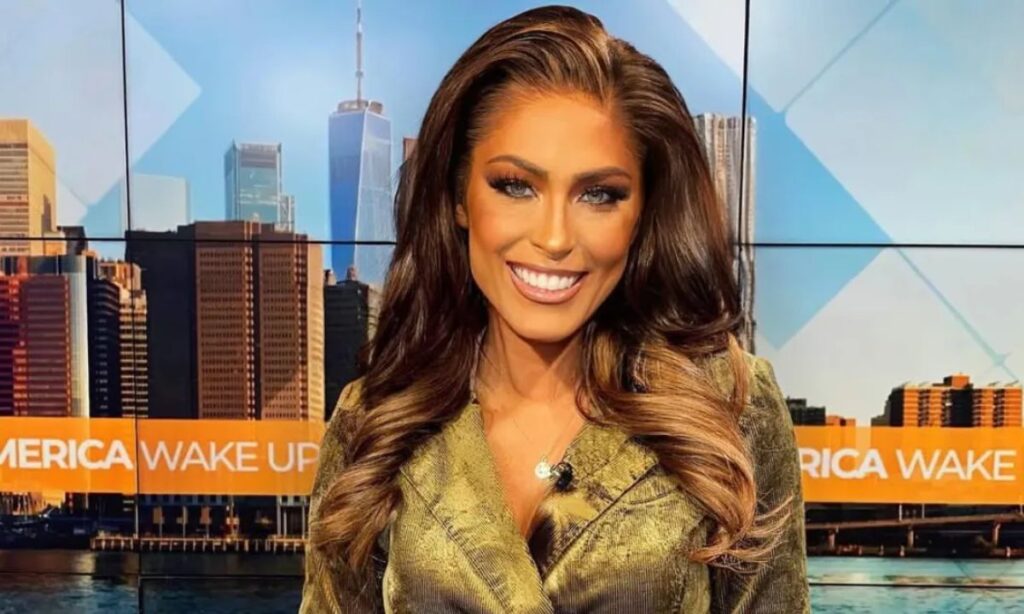 Alex Kraemer Age, Birthday, Husband, Height, Net Worth, Wikipedia